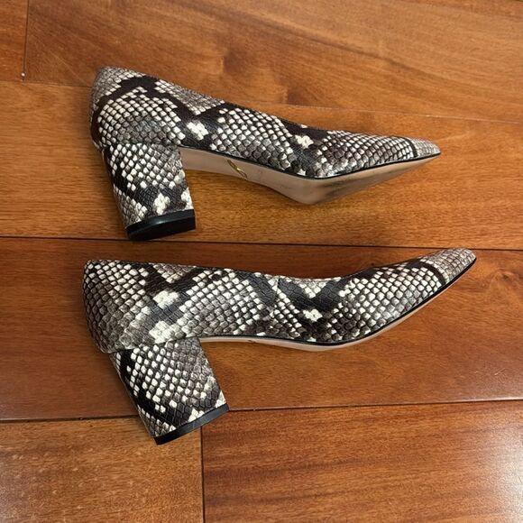 Brian Atwood Women’s Chunky Heel Snakeskin pumps Size 7.5 - Picture 7 of 11